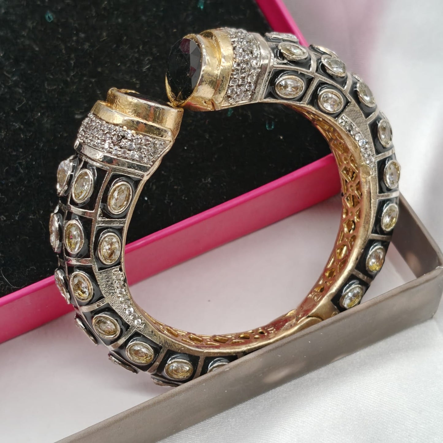 Semi-Precious Stone Bracelet | Elegant & Healing Style