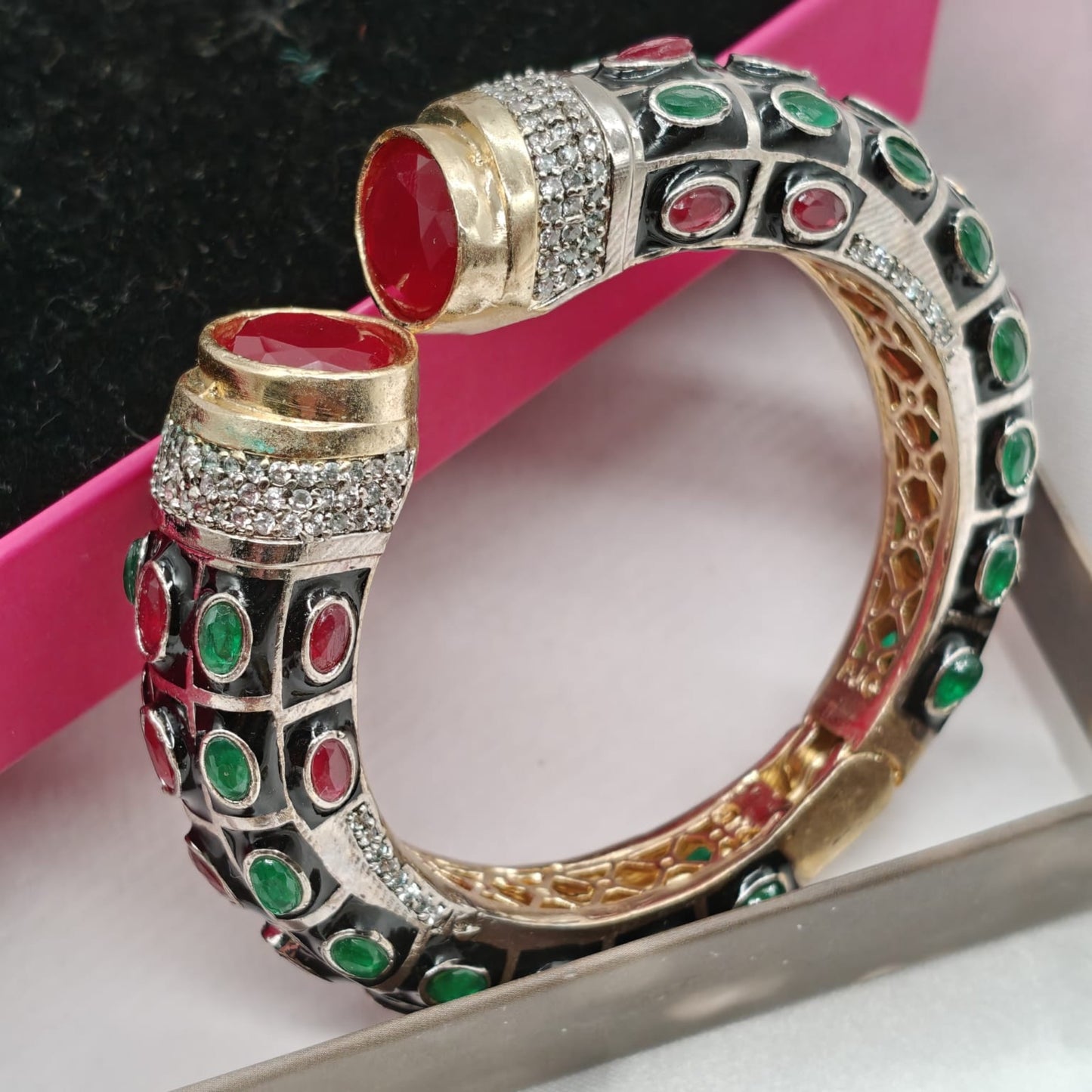 Semi-Precious Stone Bracelet | Elegant & Healing Style